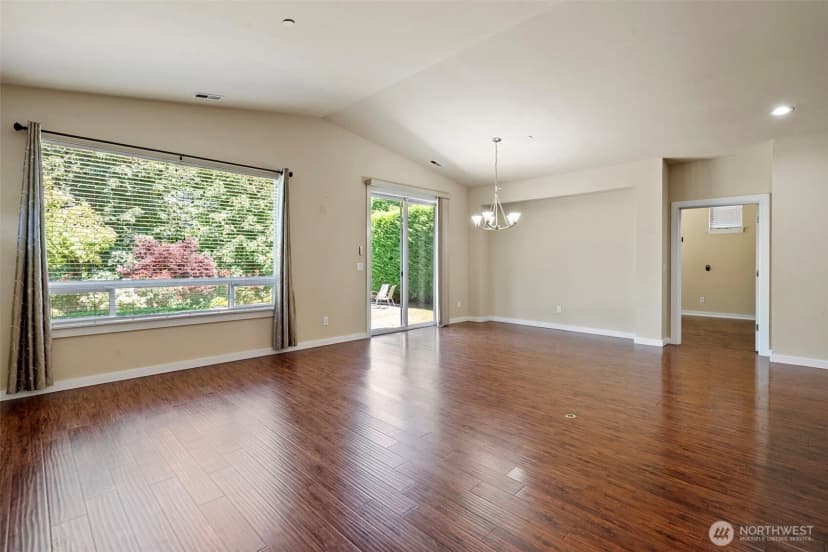 Property photo for 15372 Se 160th Place, Renton photo 24