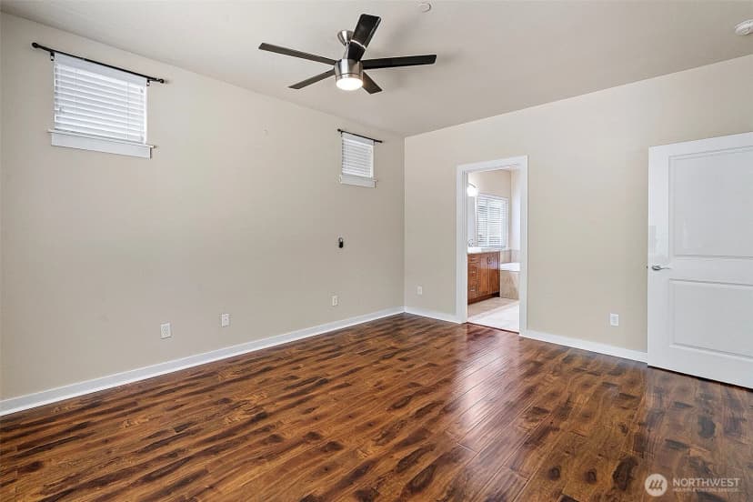Property photo for 15372 Se 160th Place, Renton photo 27