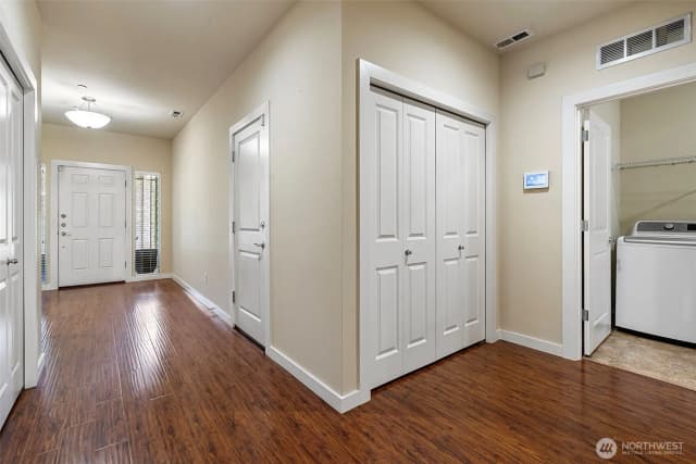 Property photo for 15372 Se 160th Place, Renton photo 5