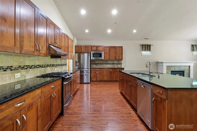 Property photo for 15372 Se 160th Place, Renton photo 15