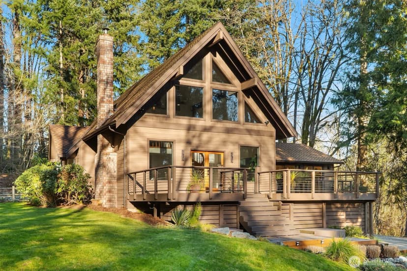 Property photo for 25112 Se 17th Street, Sammamish photo 2
