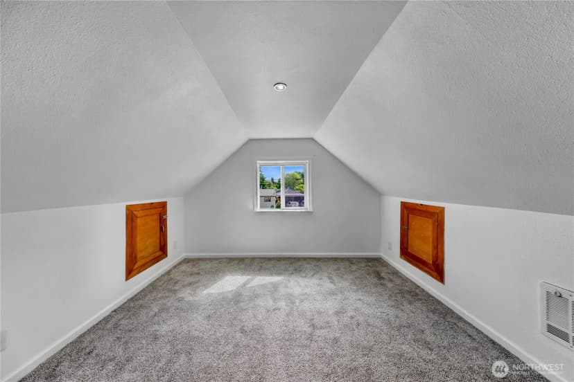 Property photo for 314 Central Street, Sedro Woolley photo 24