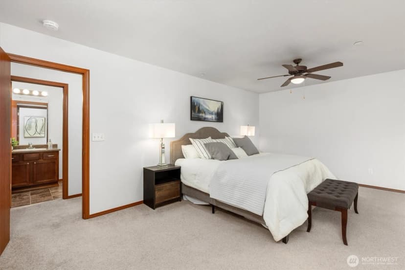 Property photo for 1190 Swan Loop, Dupont photo 14