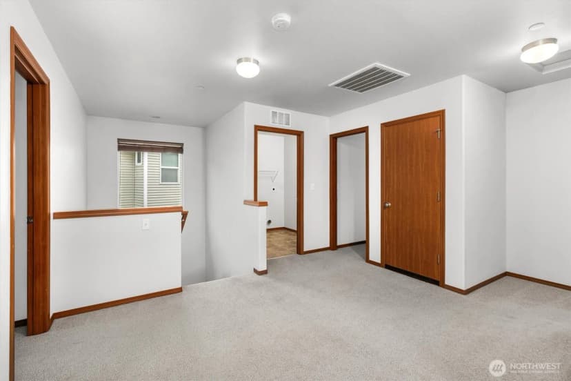 Property photo for 1190 Swan Loop, Dupont photo 32