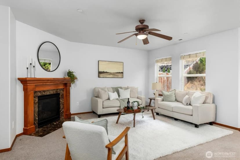 Property photo for 1190 Swan Loop, Dupont photo 8