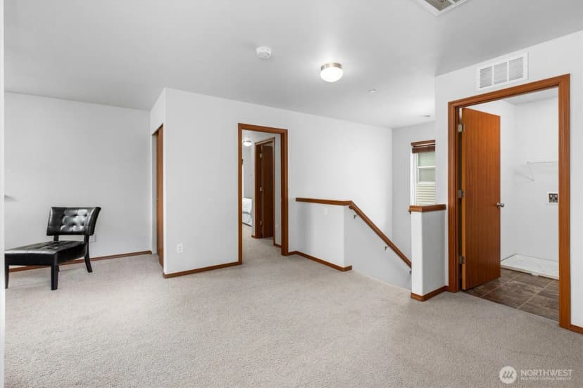 Property photo for 1190 Swan Loop, Dupont photo 31