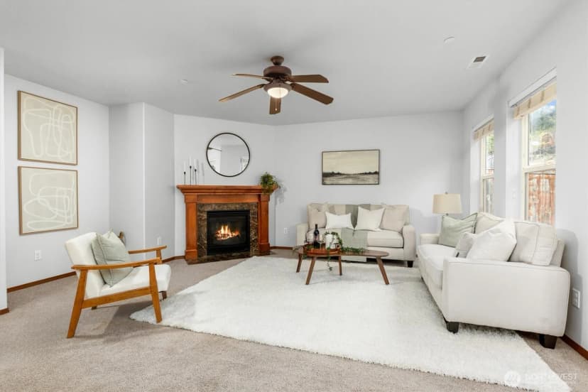 Property photo for 1190 Swan Loop, Dupont photo 7