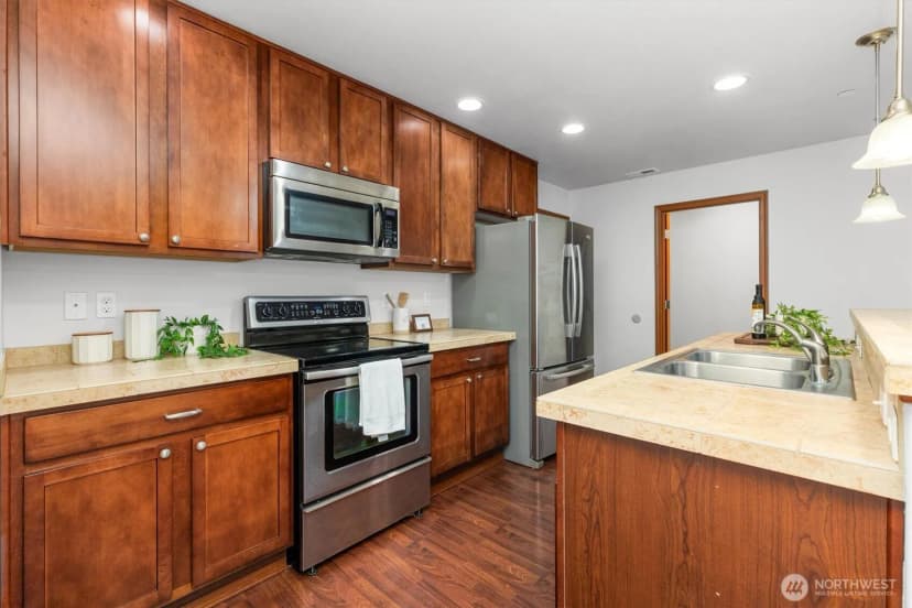 Property photo for 1190 Swan Loop, Dupont photo 10