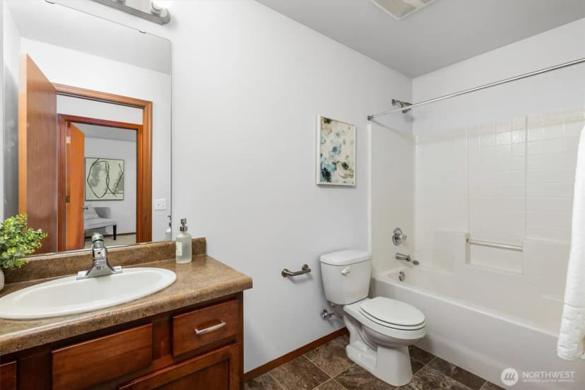 Property photo for 1190 Swan Loop, Dupont photo 21