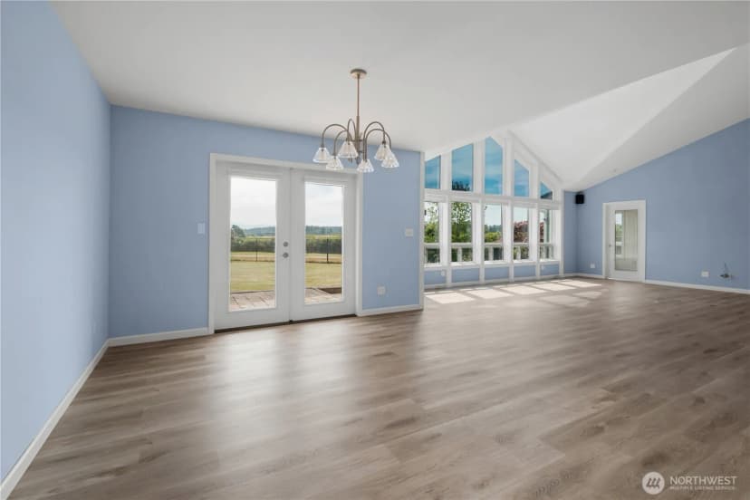 Property photo for 697 Olympic View Drive, Coupeville photo 8