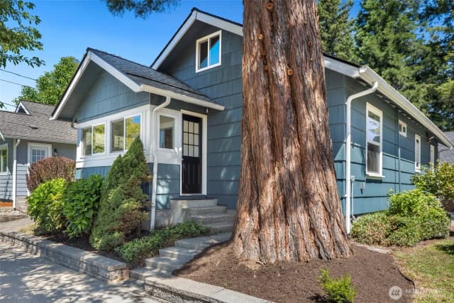 Property photo for 38376 Se Cedar Street, Snoqualmie