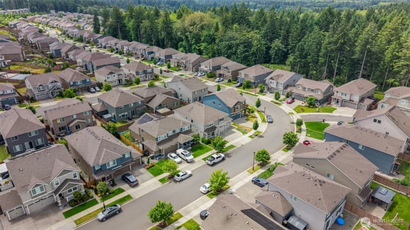 Property photo for 6813 Sweetgum Avenue Ne, Lacey photo 37