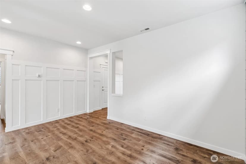 Property photo for 6813 Sweetgum Avenue Ne, Lacey photo 8