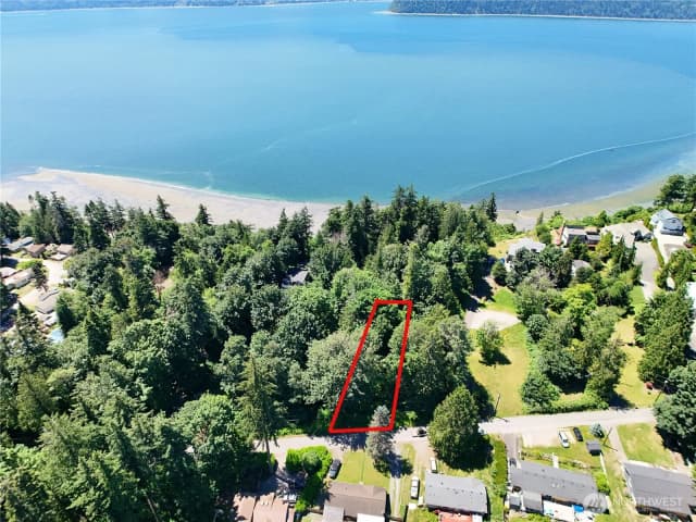 Property photo for 8222 Shoemaker Road, Marysville photo 2