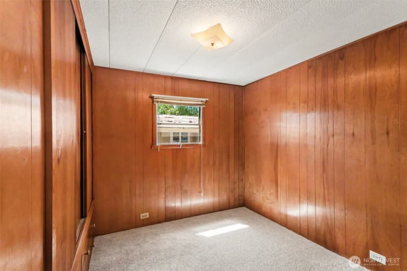 Property photo for 10515 Woodinville Drive #4, Bothell photo 15