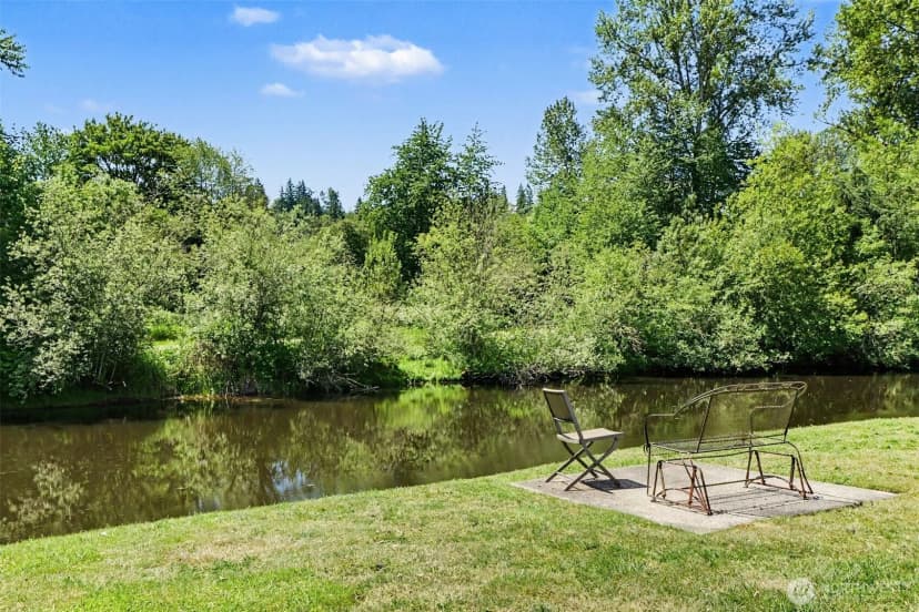 Property photo for 10515 Woodinville Drive #4, Bothell photo 22