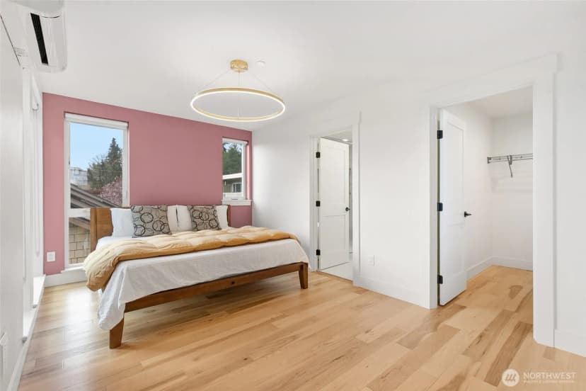Property photo for 408 Aloha Street, Seattle photo 13