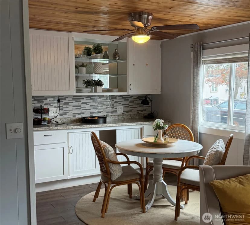 Property photo for 700 Nw Crosby Avenue #74, Oak Harbor photo 19