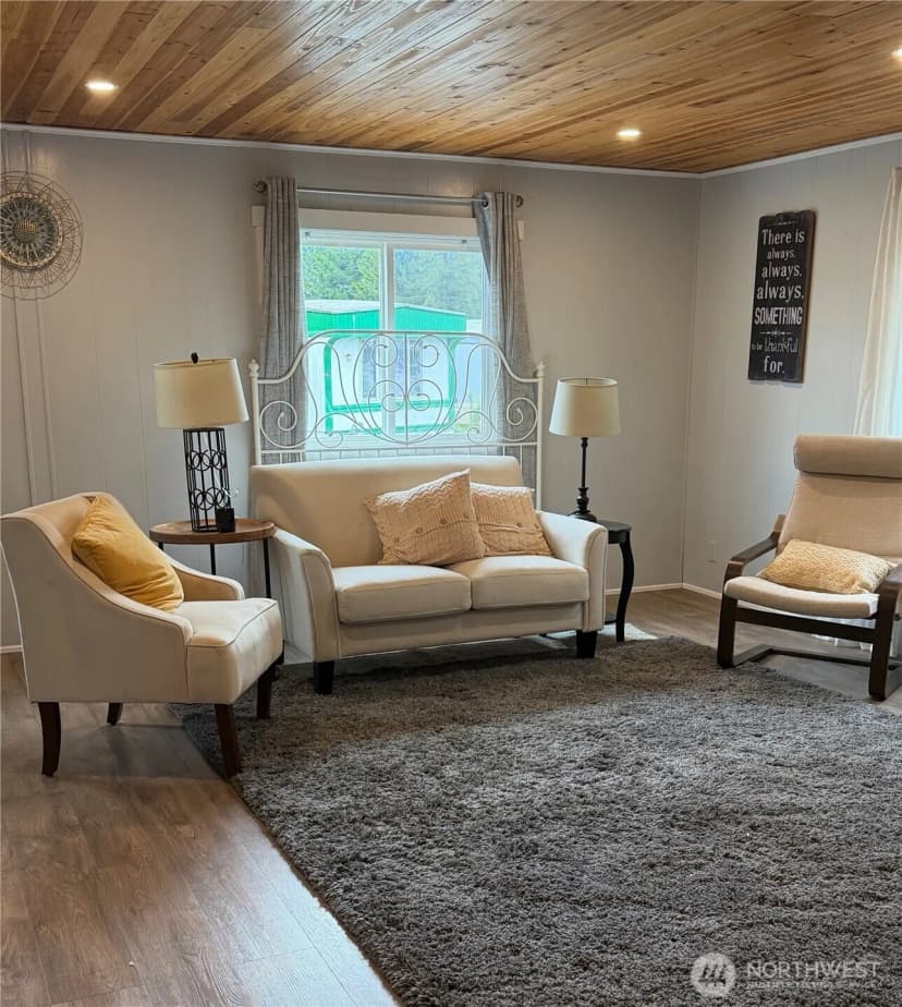 Property photo for 700 Nw Crosby Avenue #74, Oak Harbor photo 13