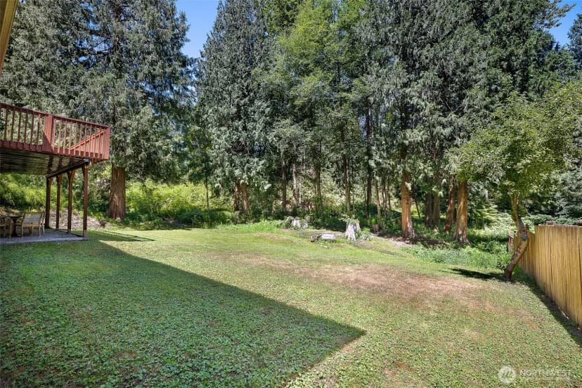 Property photo for 1226 Ne Ballinger Place, Shoreline photo 32