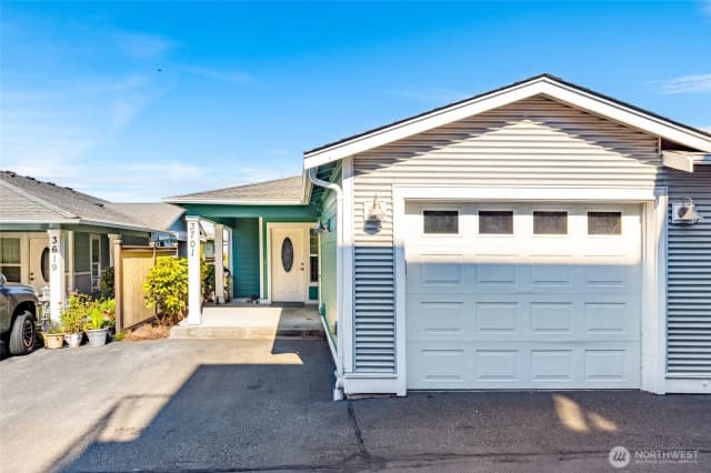 Property photo for 3701 Portage Lane, Anacortes photo 2