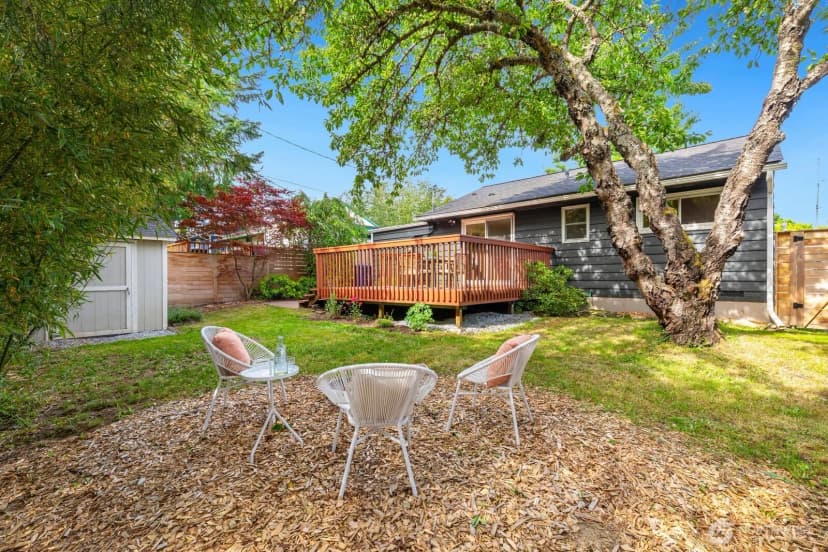 Property photo for 9348 32nd Avenue Sw, Seattle photo 24
