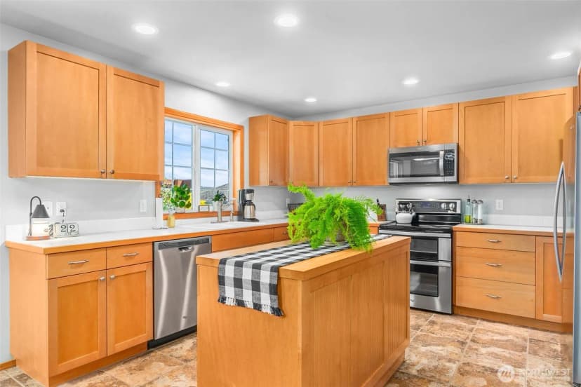 Property photo for 5 N Sunrise Drive, Montesano photo 15