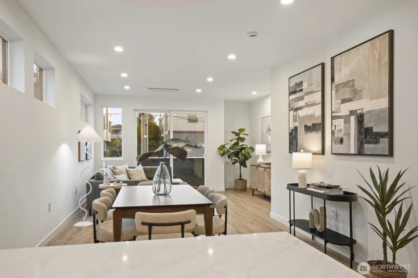 Property photo for 2769 59th Avenue Sw #b, Seattle photo 19