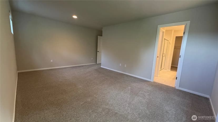 Property photo for 292 Ne Shadowhawk Lane, Bremerton photo 11