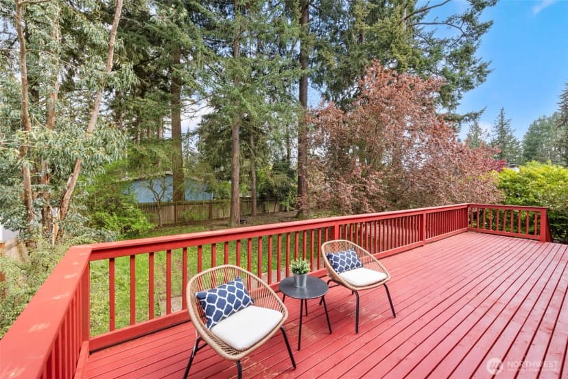 Property photo for 20310 5th Avenue Nw, Shoreline photo 6