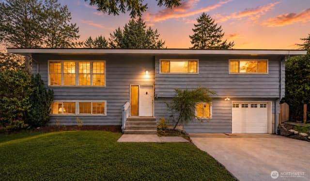 Property photo for 20310 5th Avenue Nw, Shoreline