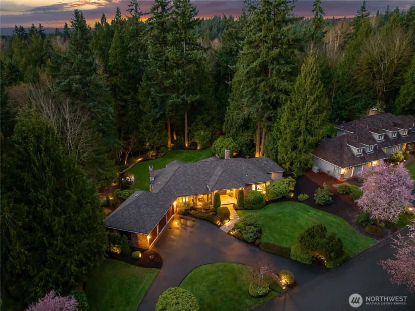 Property photo for 16414 Ne 135th Street, Redmond photo 39