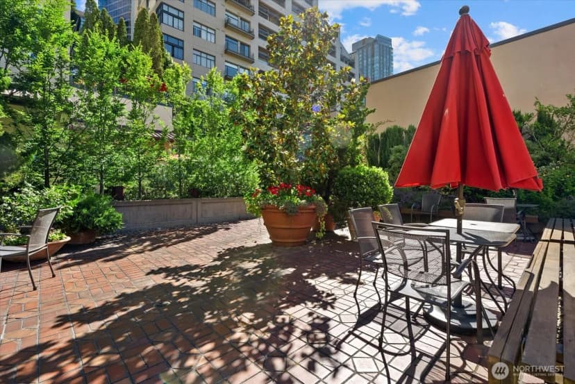 Property photo for 2021 1st Avenue #c4, Seattle photo 40