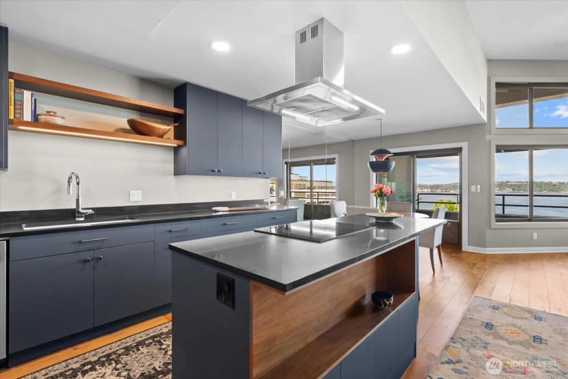 Property photo for 2021 1st Avenue #c4, Seattle photo 7
