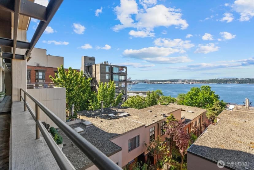 Property photo for 2021 1st Avenue #c4, Seattle photo 30