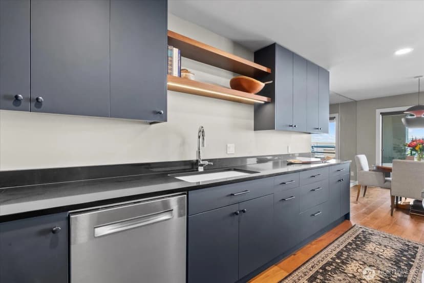 Property photo for 2021 1st Avenue #c4, Seattle photo 16