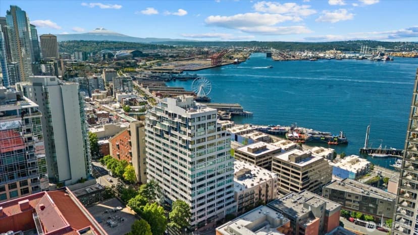 Property photo for 2021 1st Avenue #c4, Seattle