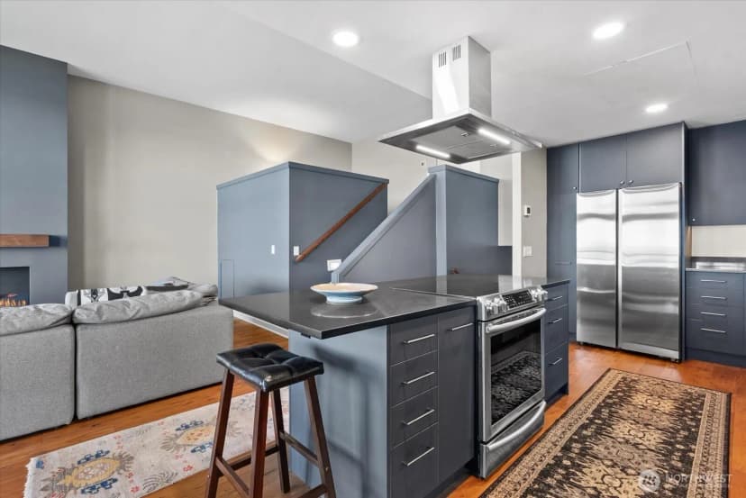 Property photo for 2021 1st Avenue #c4, Seattle photo 14
