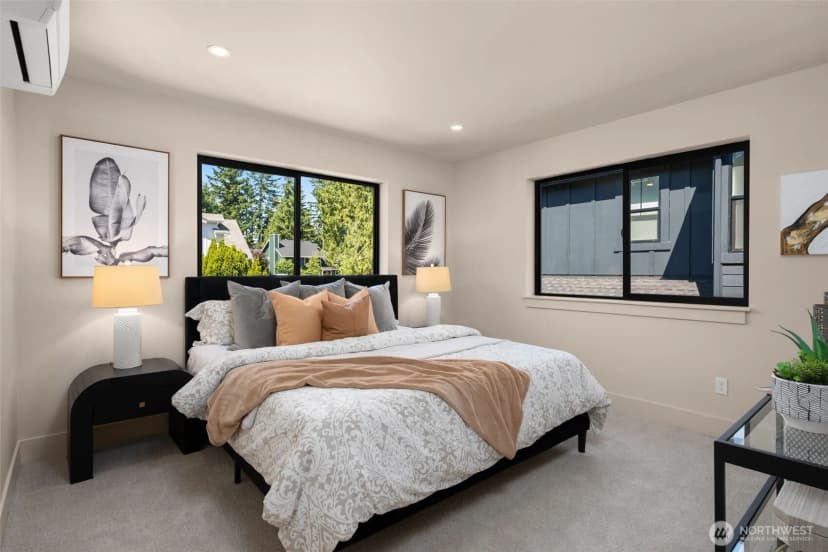 Property photo for 12910 Ne 70th Place, Kirkland photo 23