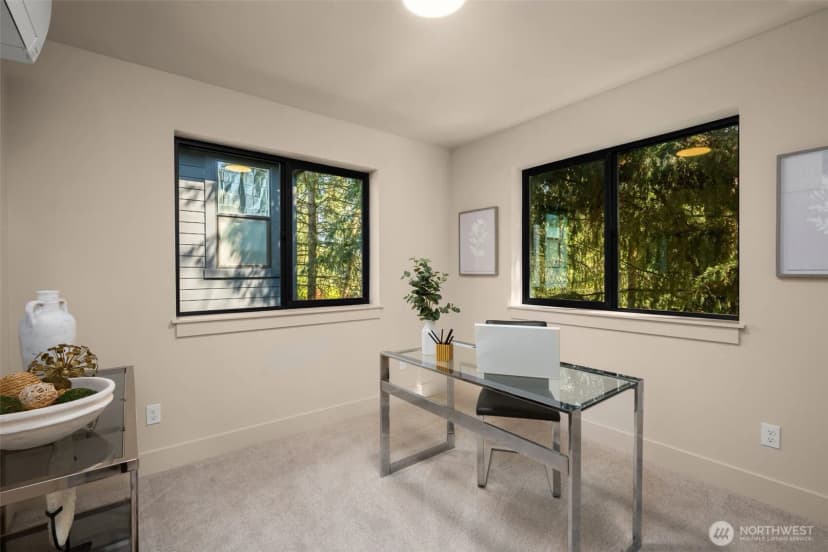 Property photo for 12910 Ne 70th Place, Kirkland photo 15