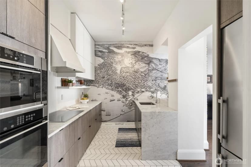 Property photo for 1519 3rd Avenue #501, Seattle photo 9