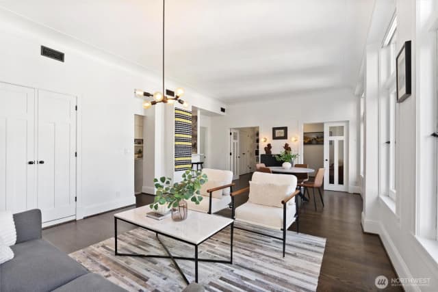 Property photo for 1519 3rd Avenue #501, Seattle photo 5