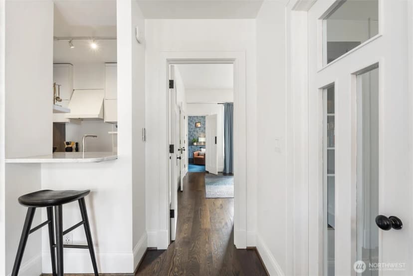 Property photo for 1519 3rd Avenue #501, Seattle photo 13