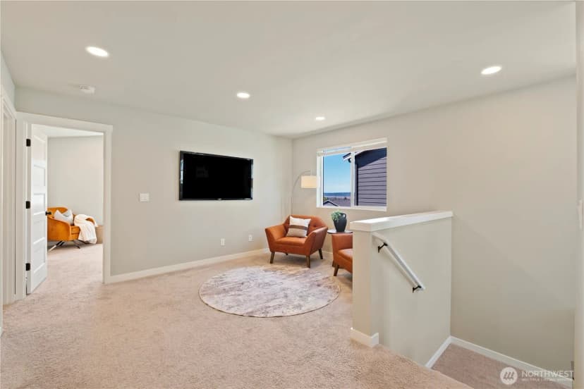 Property photo for 6774 43rd Street Ne, Marysville photo 19