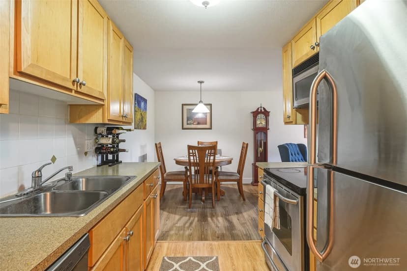 Property photo for 8021 234th Street Sw #209, Edmonds photo 10