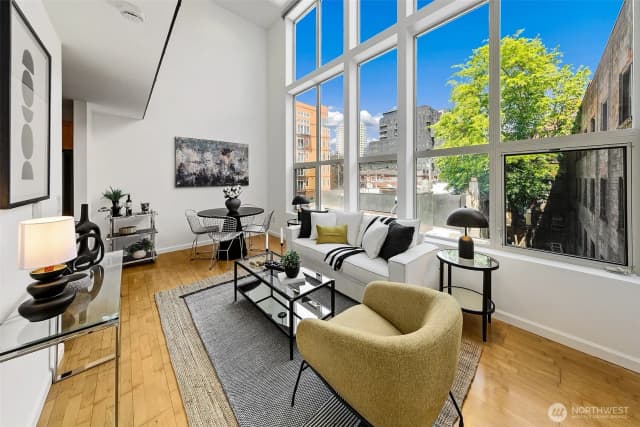 Property photo for 2324 1st Avenue #214, Seattle photo 2