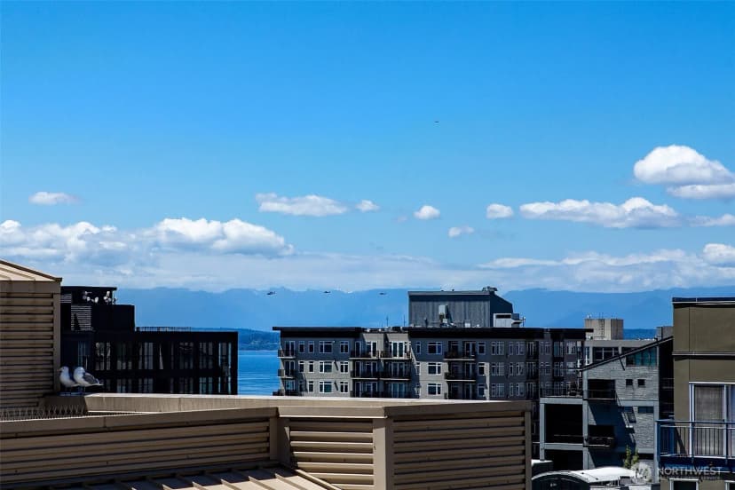 Property photo for 2324 1st Avenue #214, Seattle photo 21