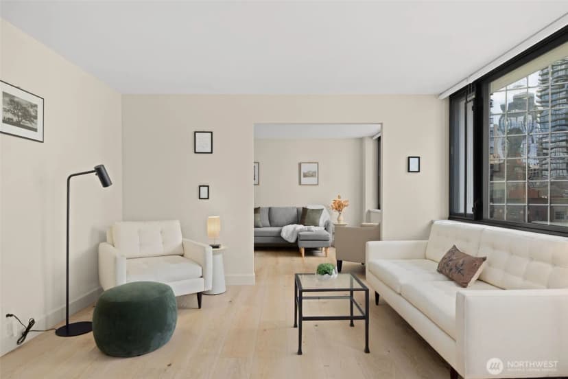 Property photo for 2100 3rd Avenue #1005, Seattle photo 6