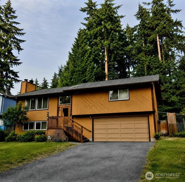 Property photo for 3021 87th Avenue Ct E, Edgewood