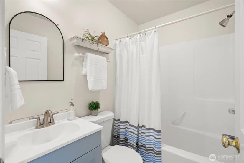 Property photo for 5413 Welfare Avenue Ne, Bainbridge Island photo 29